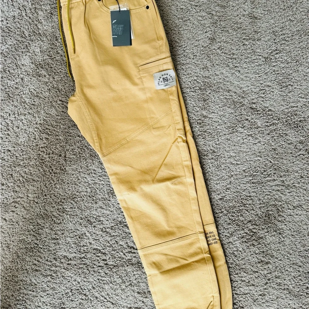 Flag Nor Fail Beige Jogger V3 - Picture 2 of 5